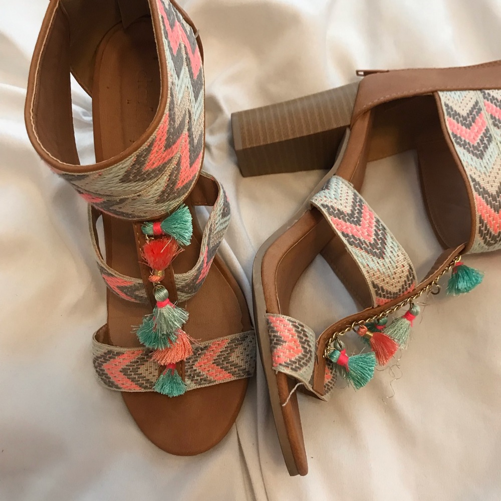 Summer heeled sandals!
